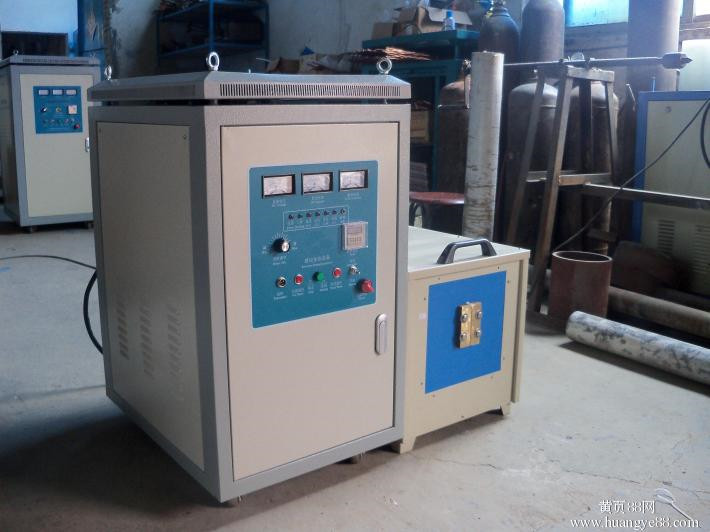 高頻感應(yīng)加熱設(shè)備維修可以找河南德勝電子，有需要可以詳細(xì)咨詢我們。河南德勝電子技術(shù)有限公司專業(yè)研制生產(chǎn):高頻感應(yīng)加熱設(shè)備